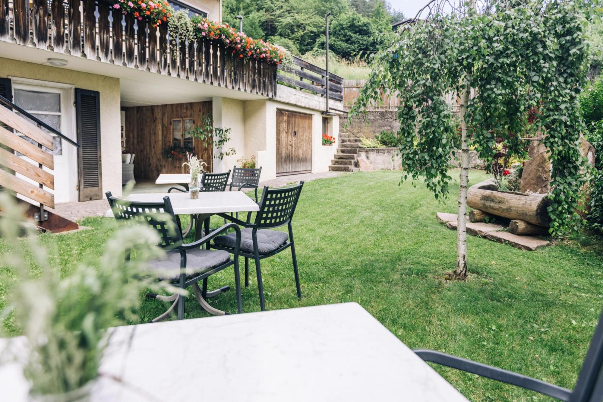 Hotel Schoenwies Trodena Luaran gambar