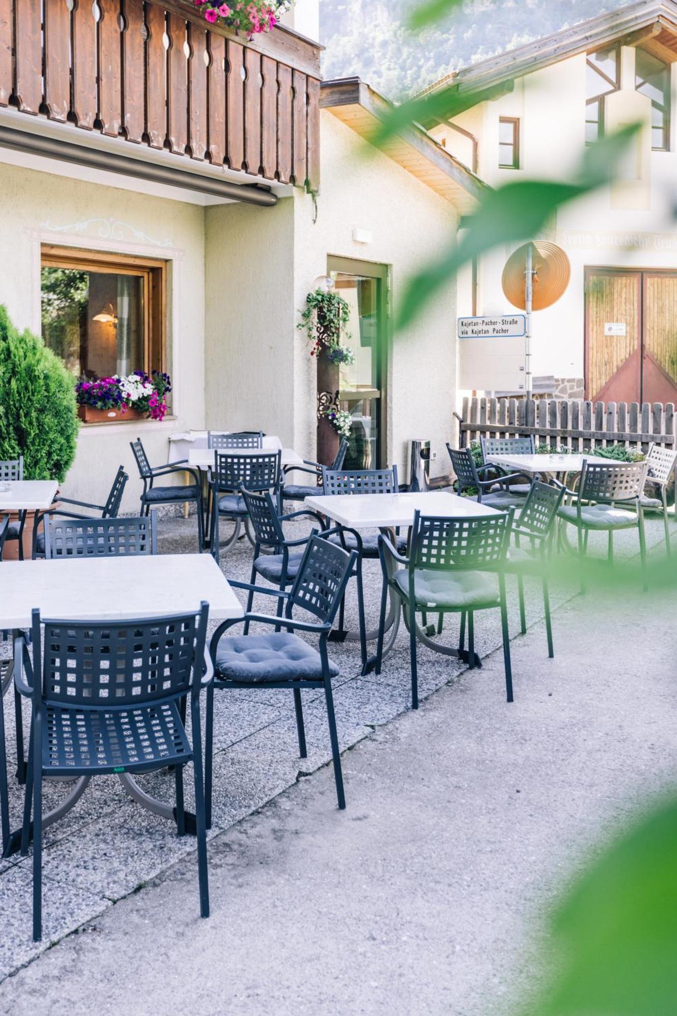 Hotel Schoenwies Trodena Luaran gambar