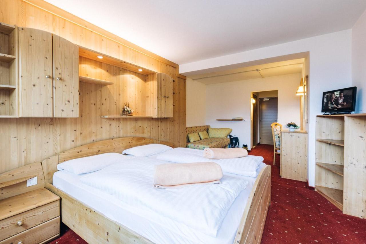 Hotel Schoenwies Trodena Luaran gambar